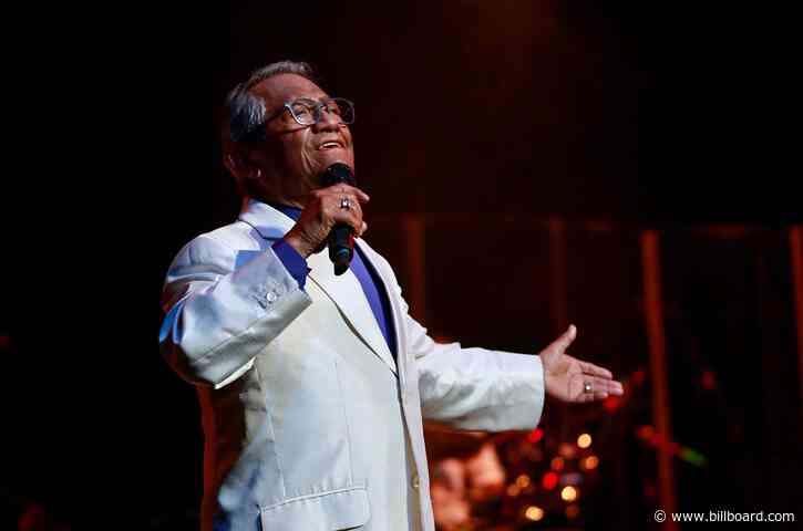 Armando Manzanero Returns to Latin Pop Albums Chart With ’20 Exitos Originales’