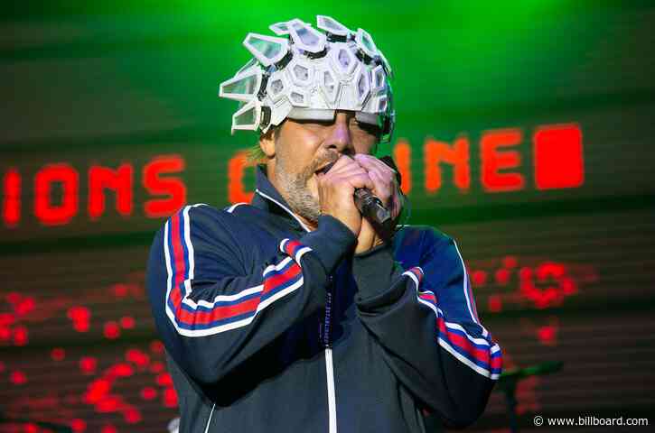 Jamiroquai’s Jay Kay Addresses Comparisons to MAGA Supporter at U.S. Capitol Riot: ‘I Wasn’t With All Those Freaks’