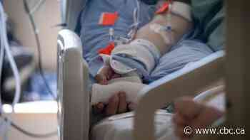 Ontario's top doctor holds COVID-19 update amid record-high new cases and deaths