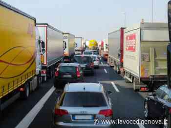 Autostrade: coda di 3 km sulla A26 in direzione di Genova Voltri per lavori - LaVoceDiGenova.it