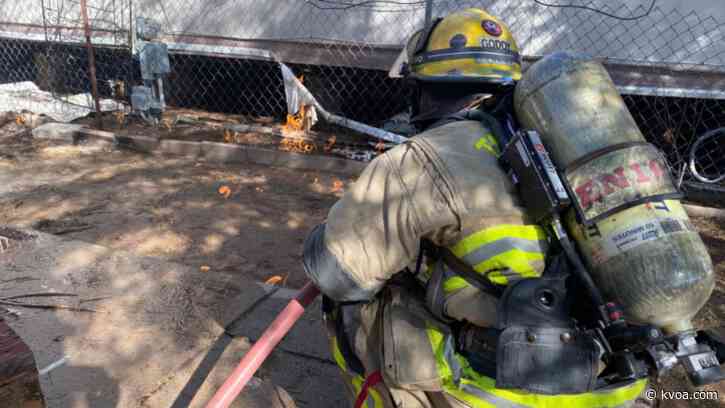 Gas leak prompts evacuation on Tucson’s south side