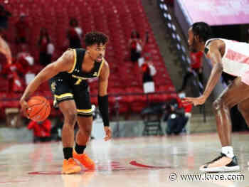 Houston out scores Wichita State 70-63 Featured - KVOE