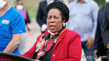 Houston Congresswoman Sheila Jackson Lee says US Capitol siege is result of President Donald Trump - KTRK-TV