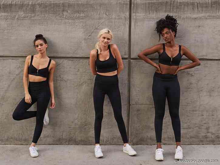 Out of nearly 20 leggings in my closet, internet-famous athleisure brand Girlfriend Collective makes my favorite pair - here's why