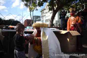 Comparten comida y juguetes en el Día de los Santos Reyes - Emisoras Unidas