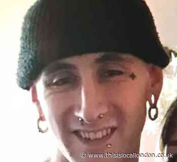 Police searching for missing man last seen in Barnet