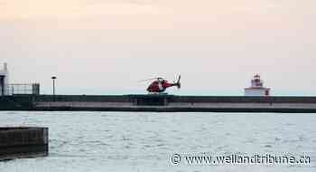 Photos: Coast Guard crew lands on Port Colborne breakwall - WellandTribune.ca