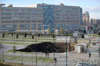 Sinkhole swallows cars at Italian hospital treating coronavirus patients - Dudley News