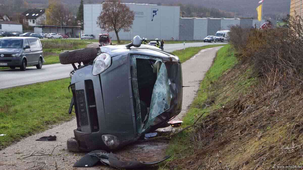 Heilbronn/Zaberfeld: schwerer Unfall! Auto überschlägt sich - echo24.de