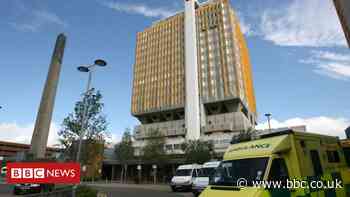 Covid-19: Belfast Nightingale Hospital to be expanded - BBC News