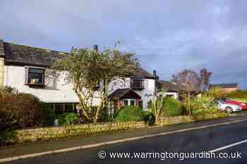 This period cottage in Croft has amazing countryside views