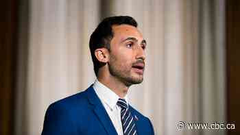 COVID-19: Ontario's education minister provides update LIVE