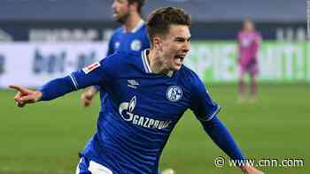 After 30 league games without a win, Schalke stops the rot with 4-0 victory