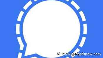 How to invite people and create a group chat on Signal