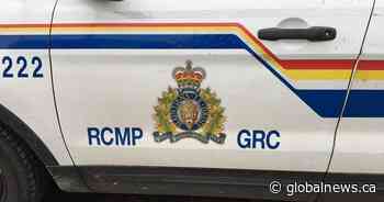 3 taken to hospital after head-on collision north of Fort Macleod, Alta.