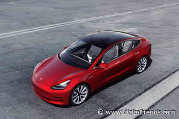 Tesla sudden accelerations caused by driver error, NHTSA concludes
