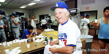 Hall of Fame Dodgers manager Tommy Lasorda dead at 93