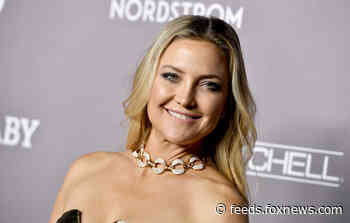 Kate Hudson hopes to reconnect with estranged father, siblings in 2021