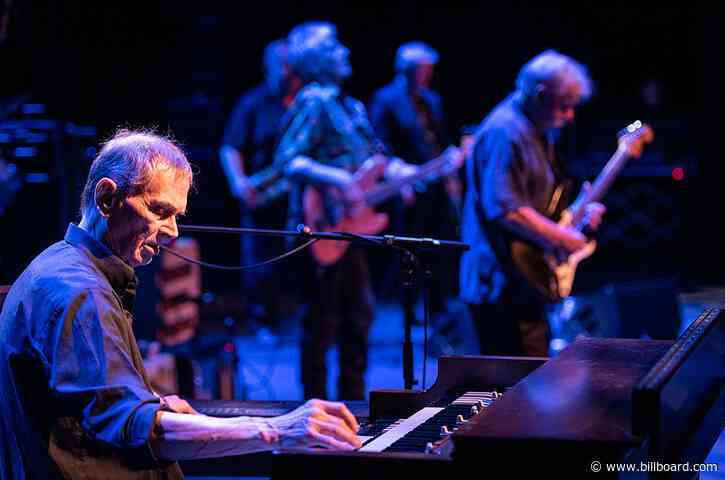 Lou Reed Keyboardist Michael Fonfara Dies at 74