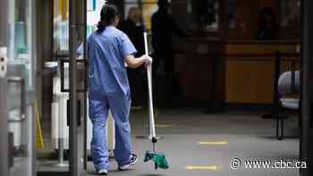 Toronto officials hold COVID-19 update as city's top doctor calls for paid pandemic sick leave