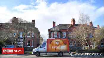 Online retailer Ocado warns of shortages as suppliers cut choice