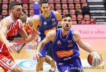 NAPOLI BASKET SCONFITTO A FORLI', SACRIPANTI: “PARTITA DI ALTO LIVELLO, COMPLIMENTI AGLI AVVERSARI” - Senza Linea