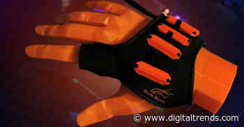 Gaming controller reads your muscle signals and clicks before your fingers move