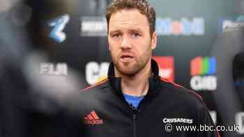 Mark Jones: Ex-Scarlets & Wales wing joins Worcester coaching staff - BBC Sport