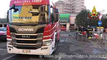 Modena, vigili del fuoco: si studiano strumenti innovativi per spegnere gli incendi - Gazzetta di Modena