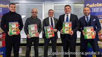 Modena. I 60 anni della Panini E l’album dei calciatori “indossa” il tricolore - La Gazzetta di Modena