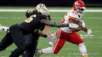 Edwards-Helaire practices ahead of playoff game
