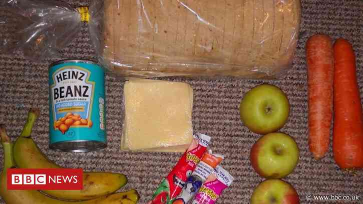 Free school meals: Mother's 'sadness' at 'mean' food parcel - BBC News