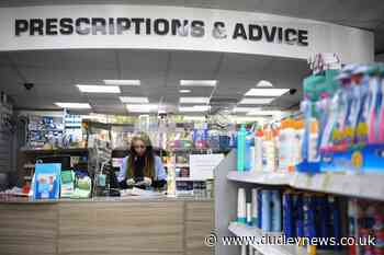 Use 11500 pharmacies to deliver 24/7 vaccine programme, Labour urges - Dudley News