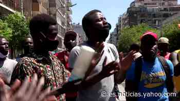 "Manteros" de Buenos Aires, en pie de guerra para que permitan su actividad - Yahoo Noticias España