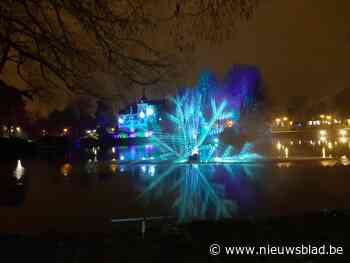 Lichtjeswandeling in donkere winterperiode lokt veel deelnem... (Wemmel) - Het Nieuwsblad
