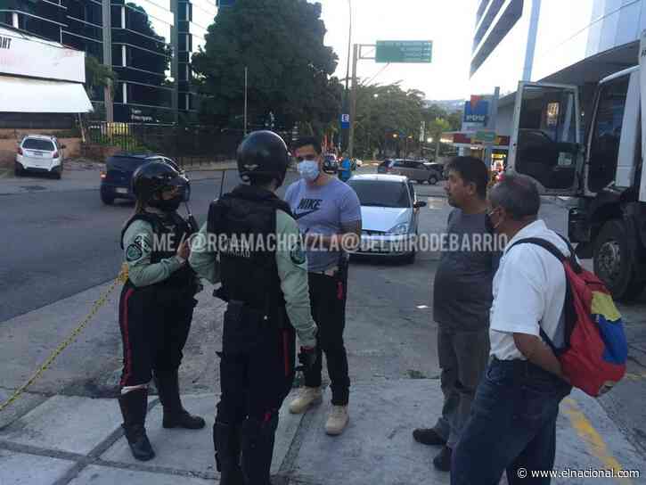 Detenidos hombres que usaban camión de la Alcaldía de Caracas para recolectar basura en Chacao