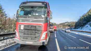 Bezirk Neunkirchen - Sattelzug verlor 18 Tonnen schweren Aufleger auf A2 - NÖN.at