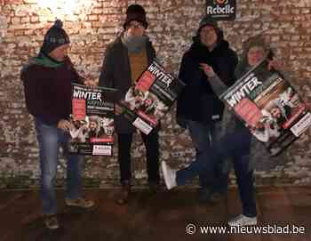 Belle Sinksen stopt winterhappening in een doos