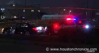 Mother to man shot by Houston police officer called him ‘menace to society’ - Houston Chronicle