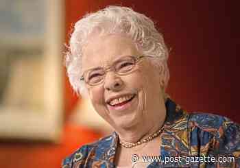 Joanne Rogers, widow of Fred Rogers, dies