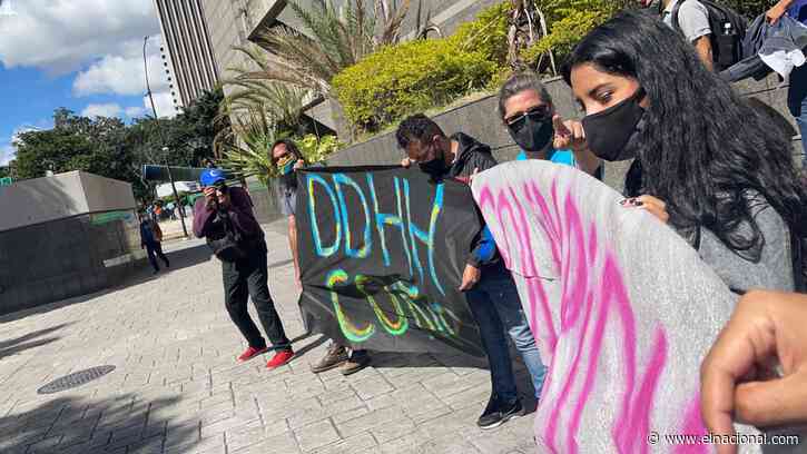 Activistas protestaron frente al PNUD para exigir la liberación de trabajadores de Azul Positivo