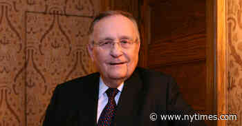 Philip J. Smith, a Power on Broadway, Is Dead at 89