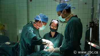 Quebec's college of physicians calls for cosmetic surgeries to stop during lockdown