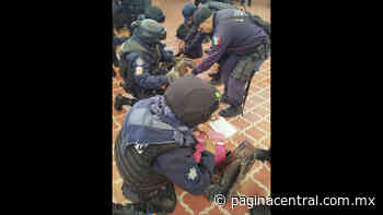 Intervienen SSP y FGE a Policía de Juventino Rosas - Página Central