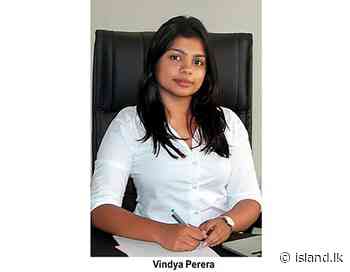 Woman entrepreneur in jewellery industry recognised for her business acumen - The Island.lk