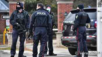 Some Oakville residents told to 'immediately' shelter in basements amid 'active situation': Halton police