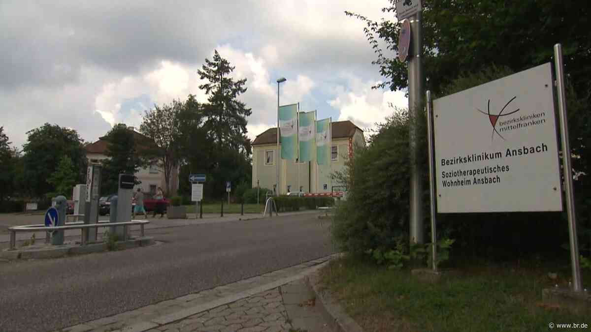 Corona-Ausbruch im Bezirksklinikum Ansbach folgt Reihentestung - BR24