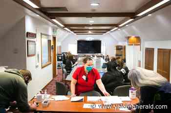 Yakima County medical clinics prepare for next phase of vaccinations; rollout to begin early - Yakima Herald-Republic