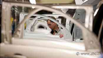 GM, Unifor reach tentative deal to build electric delivery vans in Ontario