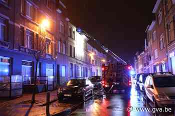 Brand in rijhuis legt cannabisplantage bloot in Hoboken - Gazet van Antwerpen